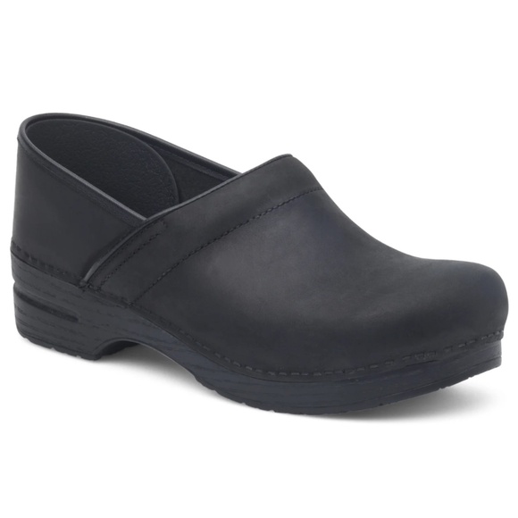 NEW Dansko Professional Oiled Black Clog Size 36 - Picture 1 of 5